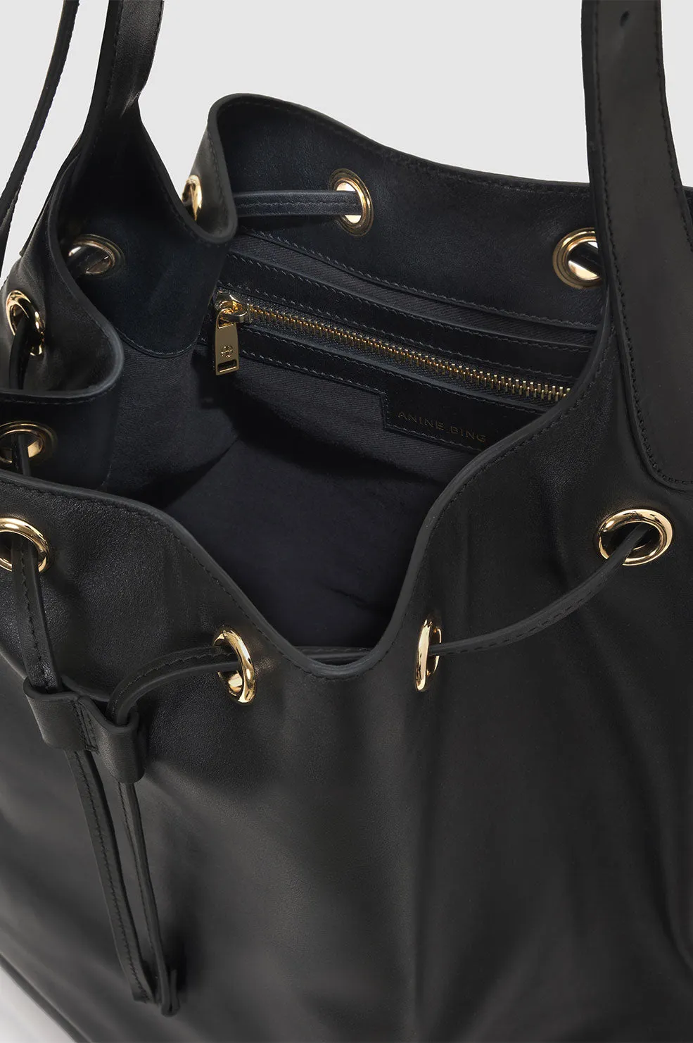 Alana Bucket Bag - Black