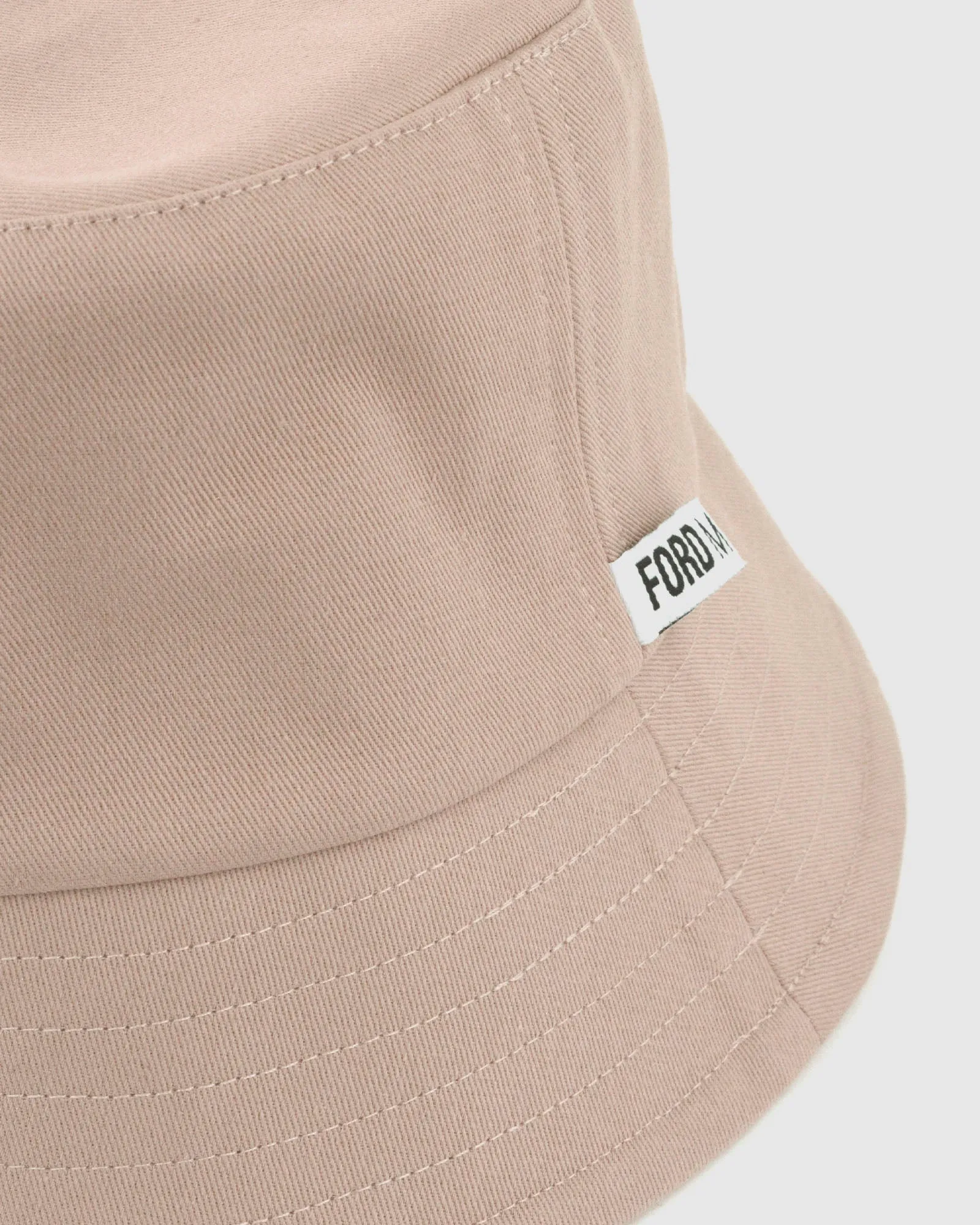 BILLY Unisex Bucket Hat (tan)