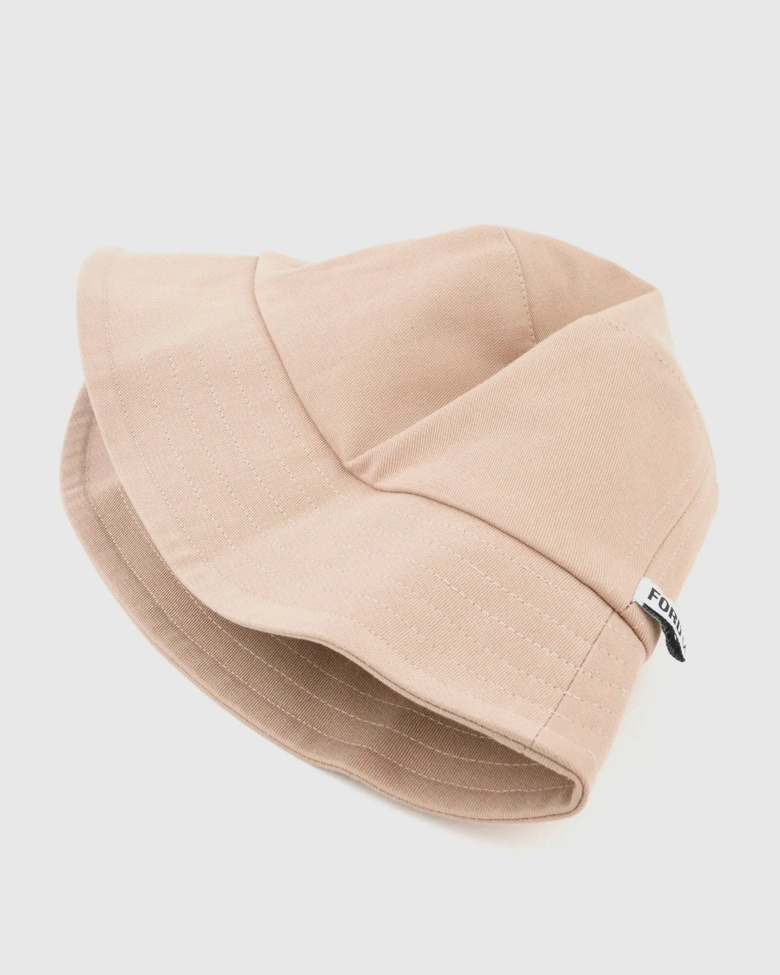 BILLY Unisex Bucket Hat (tan)