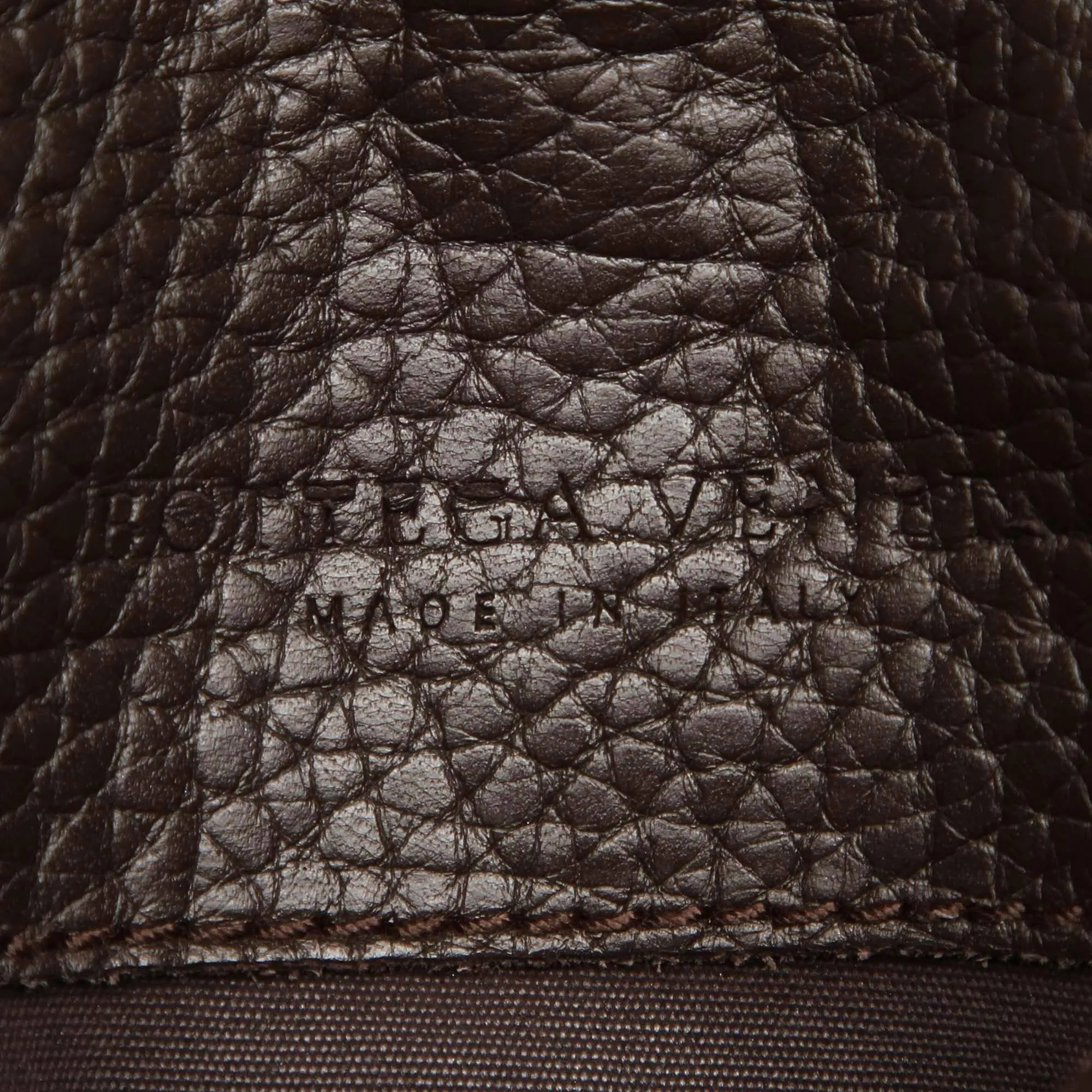 Bottega Veneta Leather Crossbody Bag (SHG-22753)