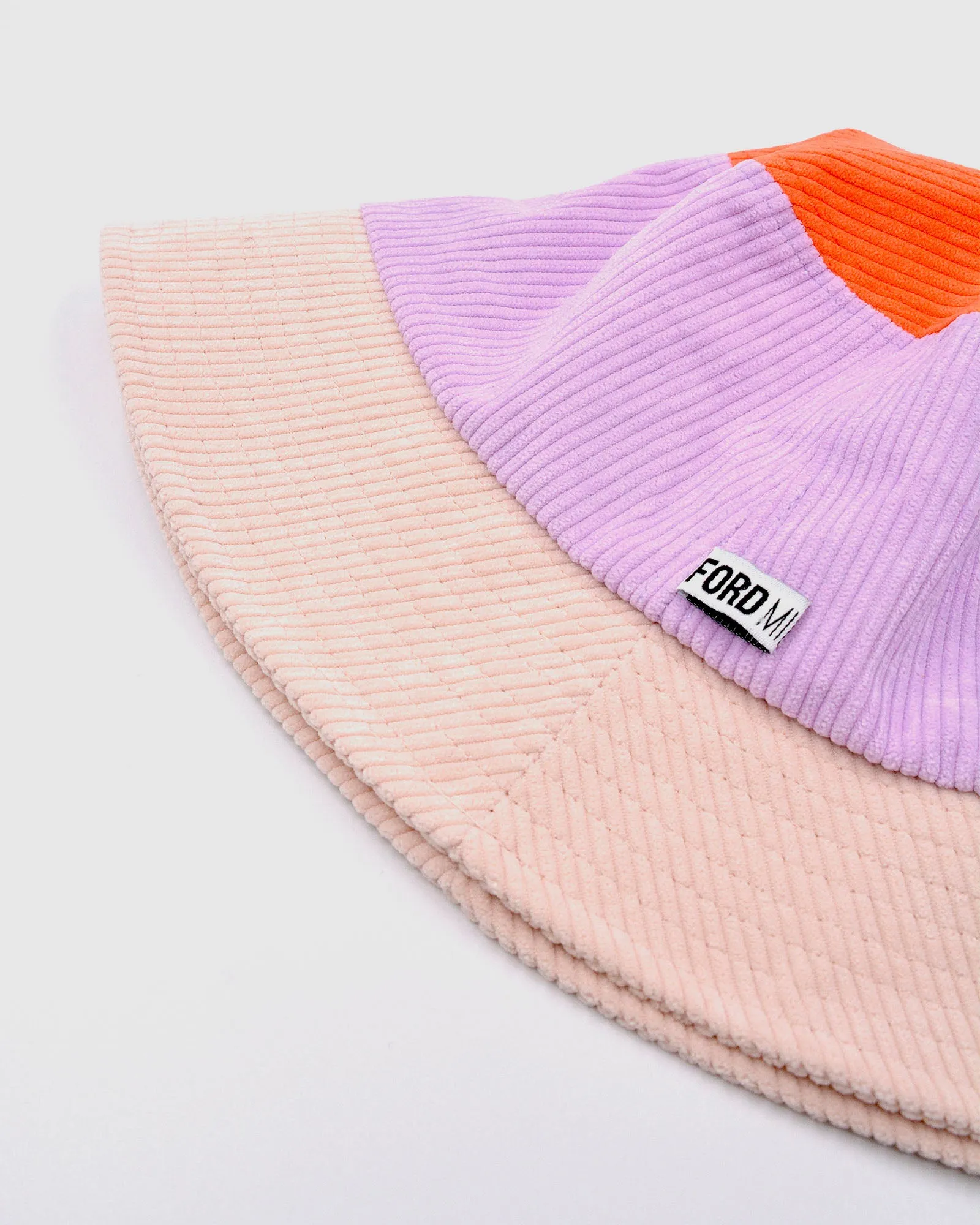 BUBBLE O'BILL Unisex Bucket Hat (lilac)