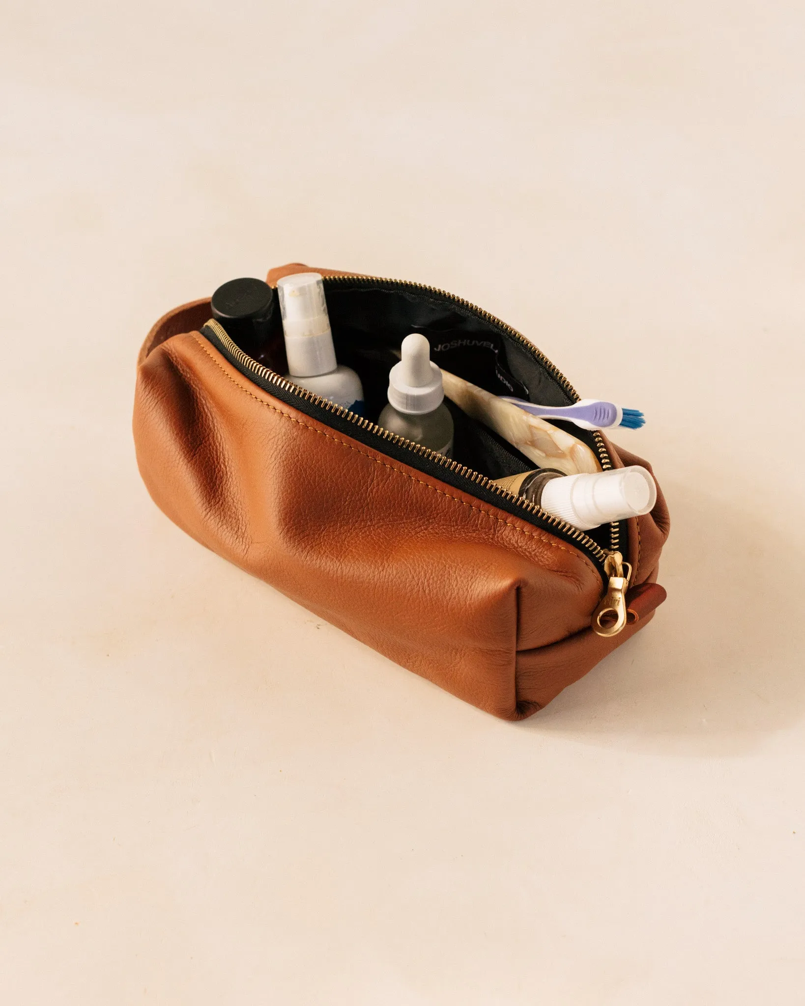 Dopp Kit in Leather - Small