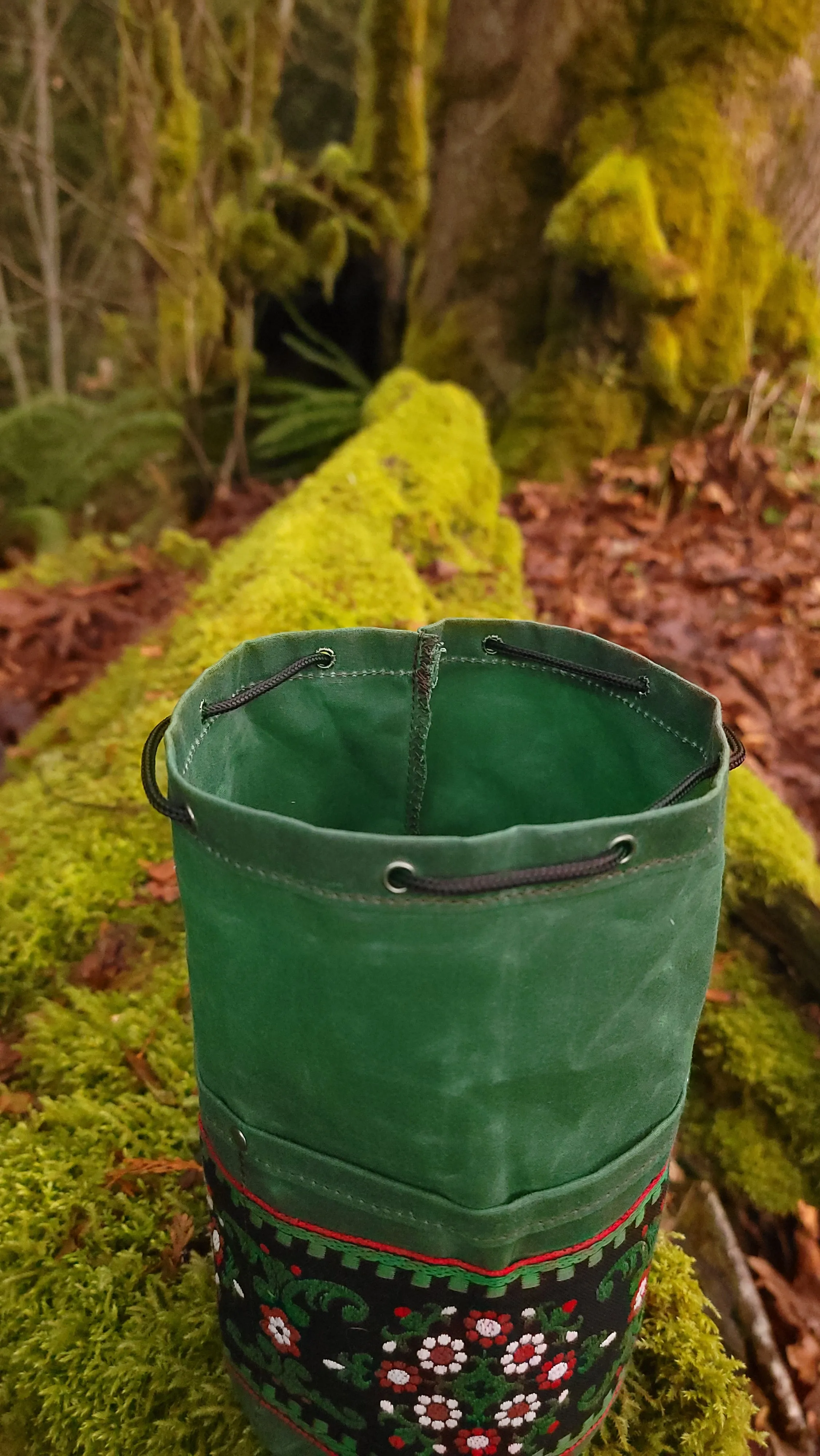 Green Cedar Bucket Bag with Vintage Trim on Outside Pockets