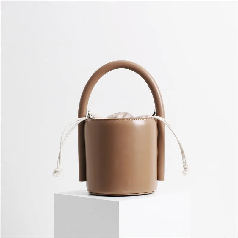 Leather Bucket Bag With Thick Handle