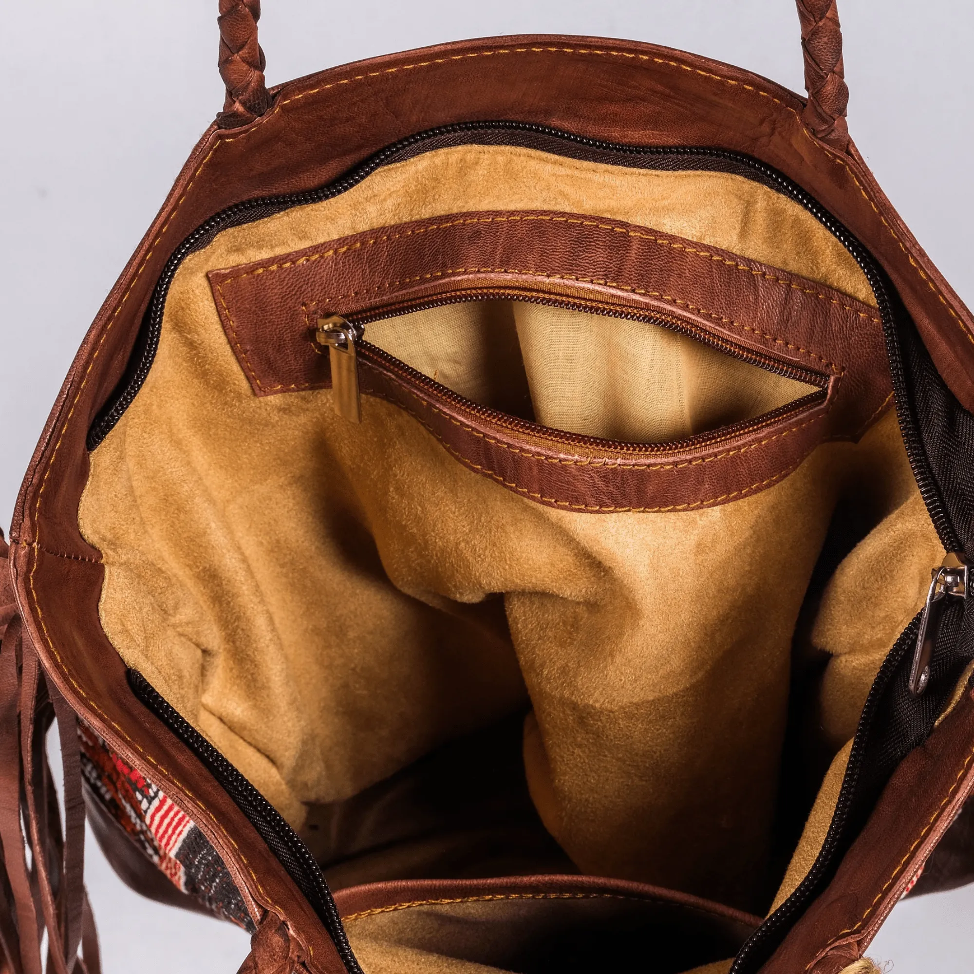 Leather x Kilim Shoulder bucket Bag