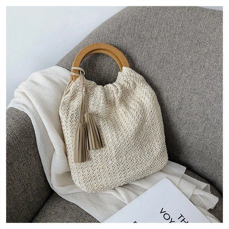 MAC132 Fashionable Straw Simple Beach Tassel Bucket Bag