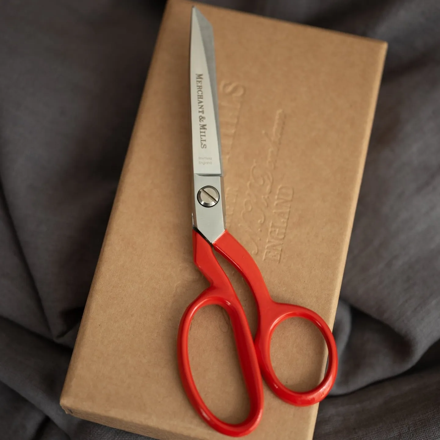 Merchant & Mills - 8" Tailor's Shears - Red