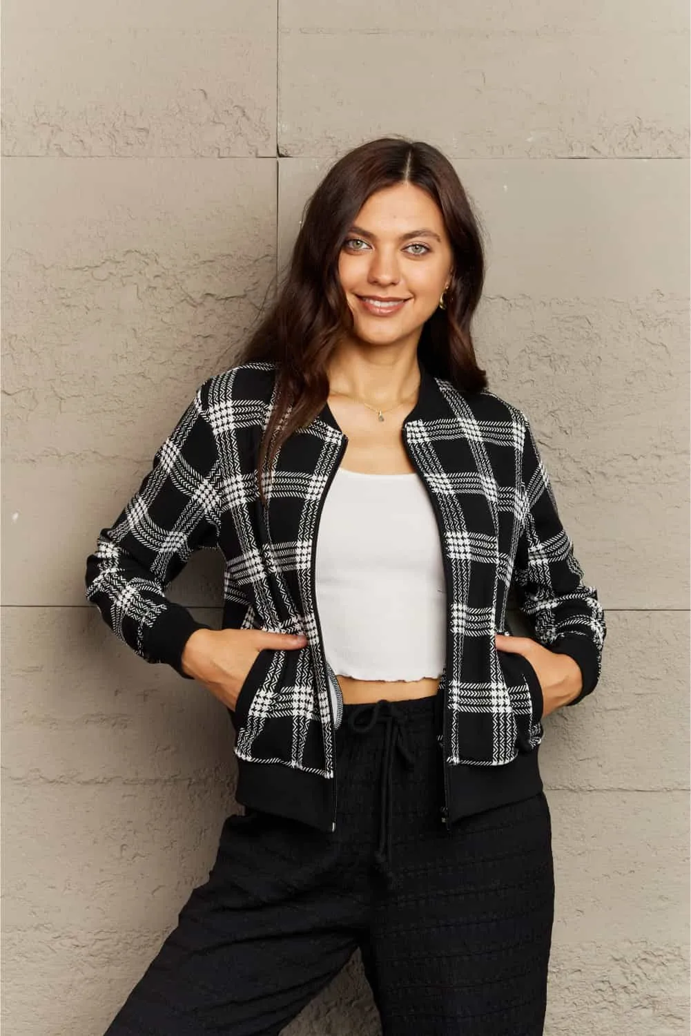 Ninexis Plaid Round Neck Long Sleeve Jacket